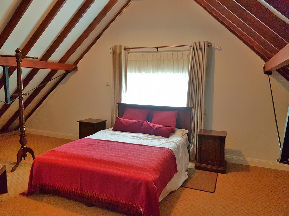 נוארה אליה Cheltenham Cottage - Little England Cottages מראה חיצוני תמונה